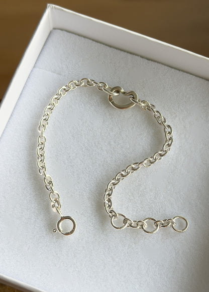 Jane Mønstret Minnehjerte - Armbånd (Junior)